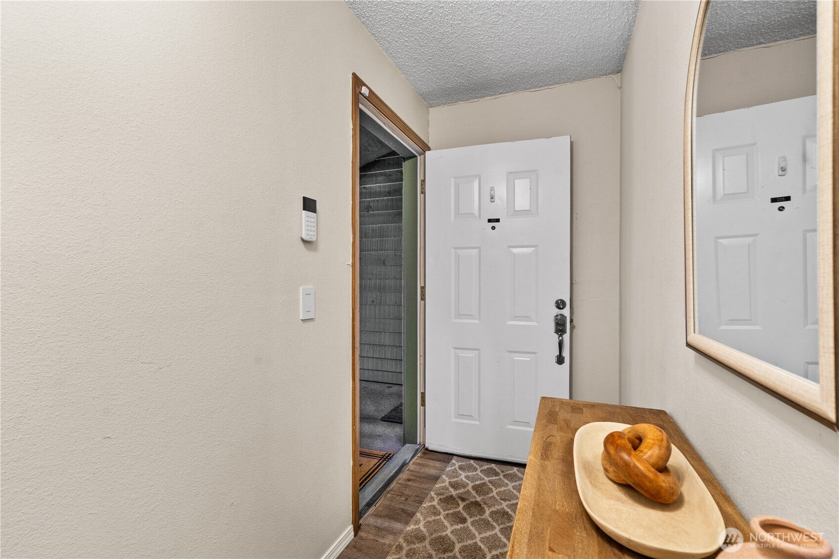 12918 126th Court NE, #K302, Kirkland, WA 98034