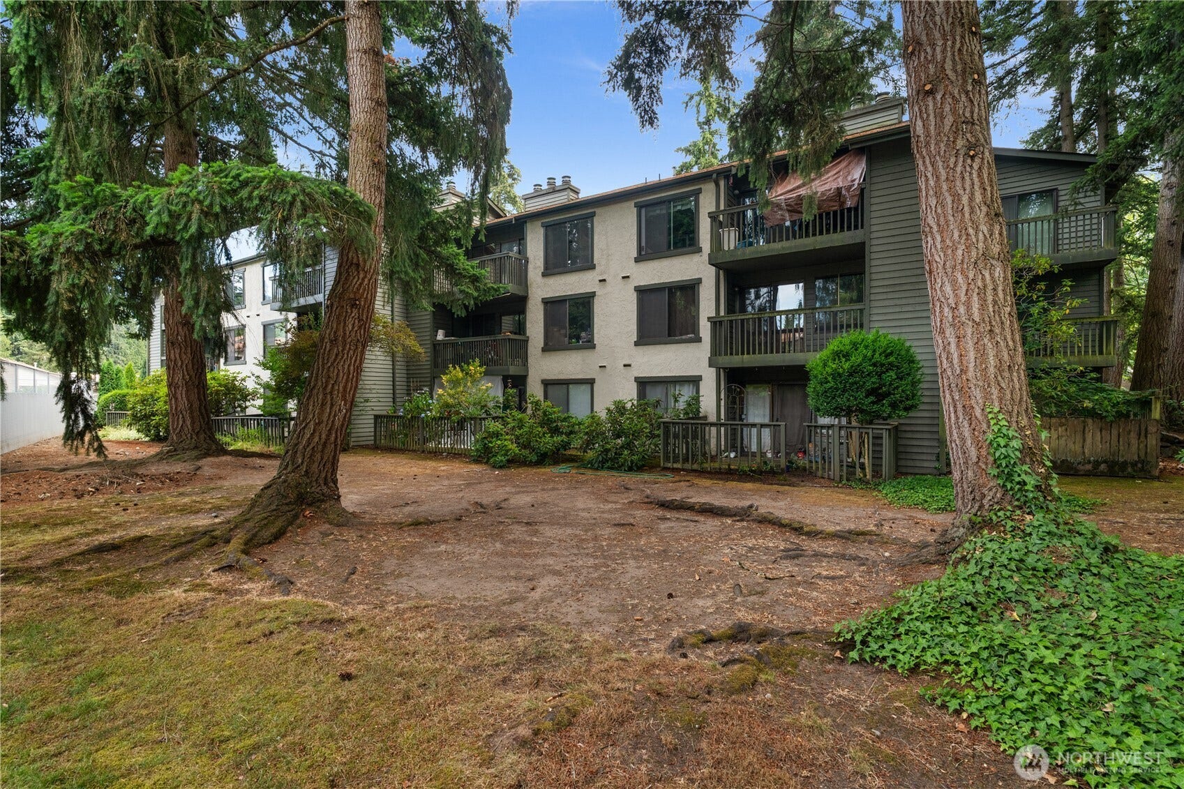 12918 126th Court NE, #K302, Kirkland, WA 98034