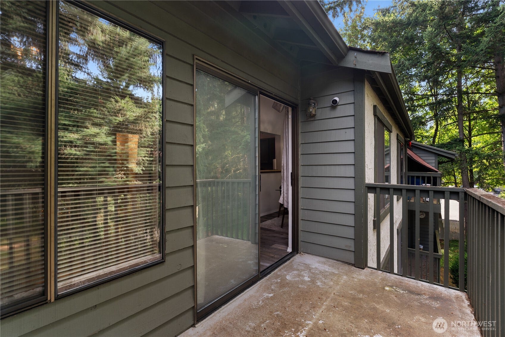 12918 126th Court NE, #K302, Kirkland, WA 98034
