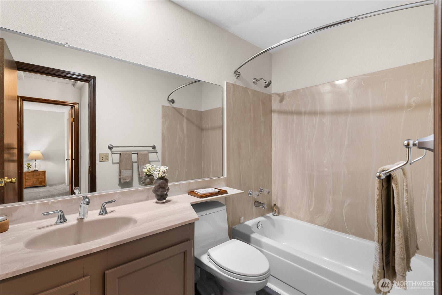12918 126th Court NE, #K302, Kirkland, WA 98034