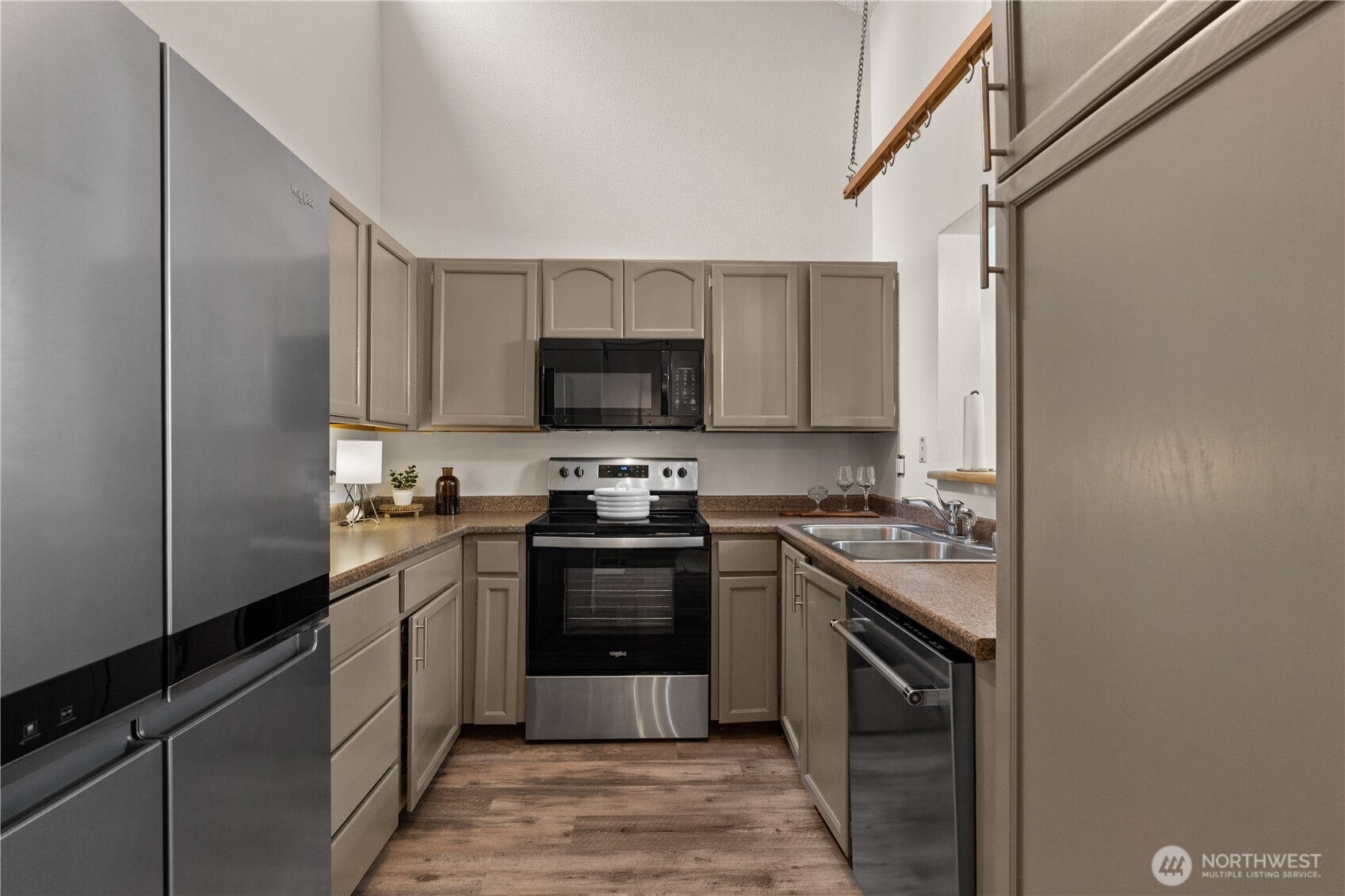 12918 126th Court NE, #K302, Kirkland, WA 98034