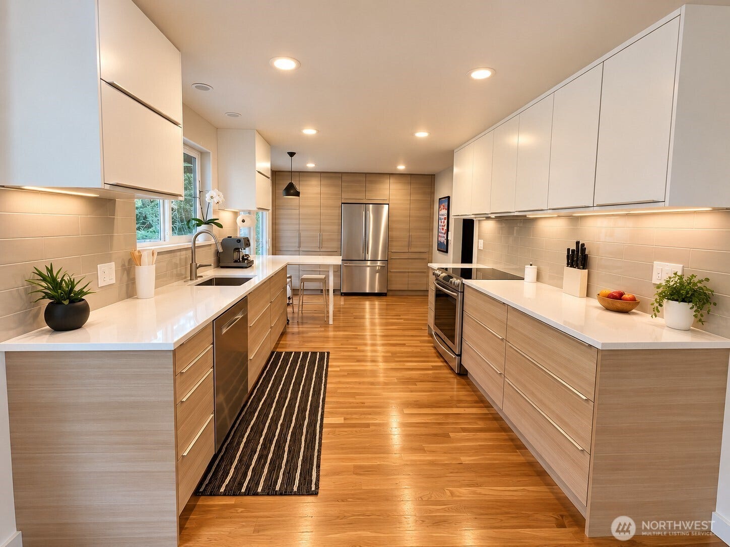 401 109th Avenue SE, Bellevue, WA 98004 401 109th Avenue SE, Bellevue, WA 98004