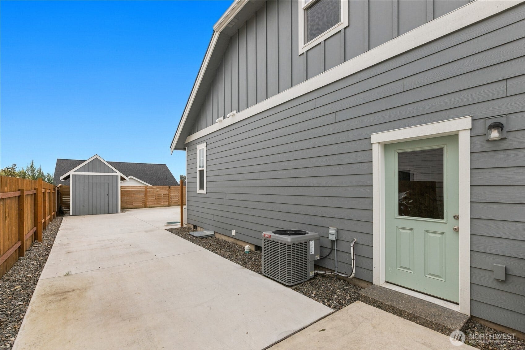 2148 Brome Street, Lynden, WA 98264 2148 Brome Street, Lynden, WA 98264