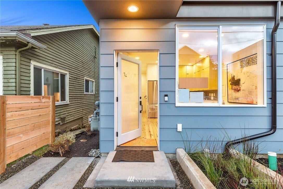 1430 24th Avenue, #A, Seattle, WA 98122 1430 24th Avenue, #A, Seattle, WA 98122
