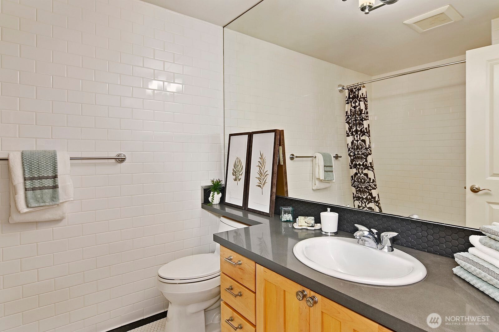 2502 N 50th Street, #103, Seattle, WA 98103 2502 N 50th Street, #103, Seattle, WA 98103