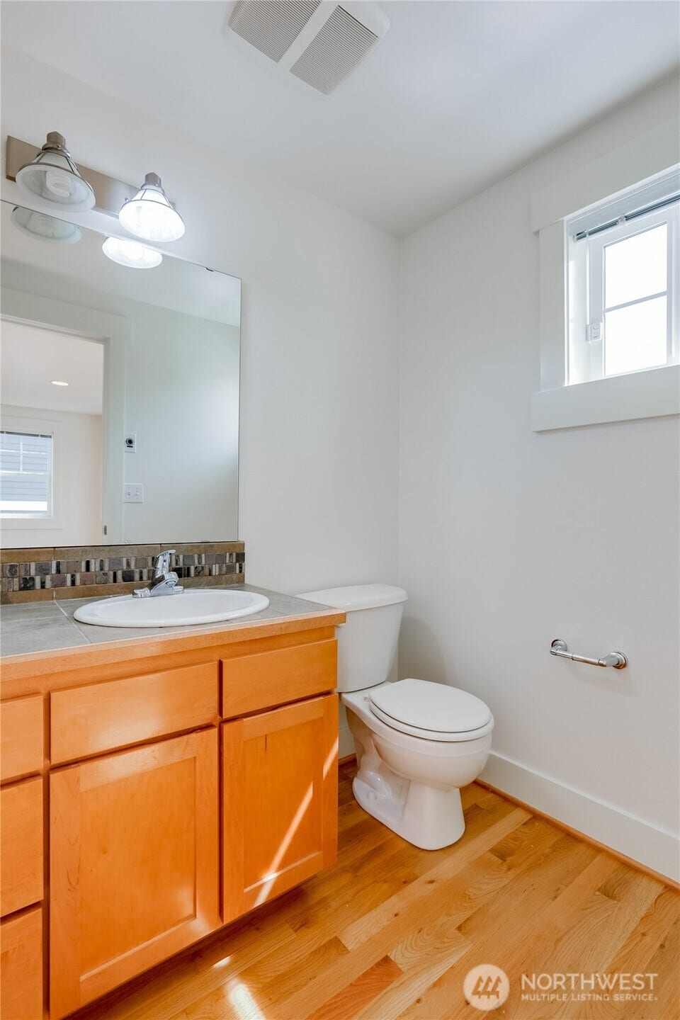 912 NW 85th Street, Seattle, WA 98117 912 NW 85th Street, Seattle, WA 98117