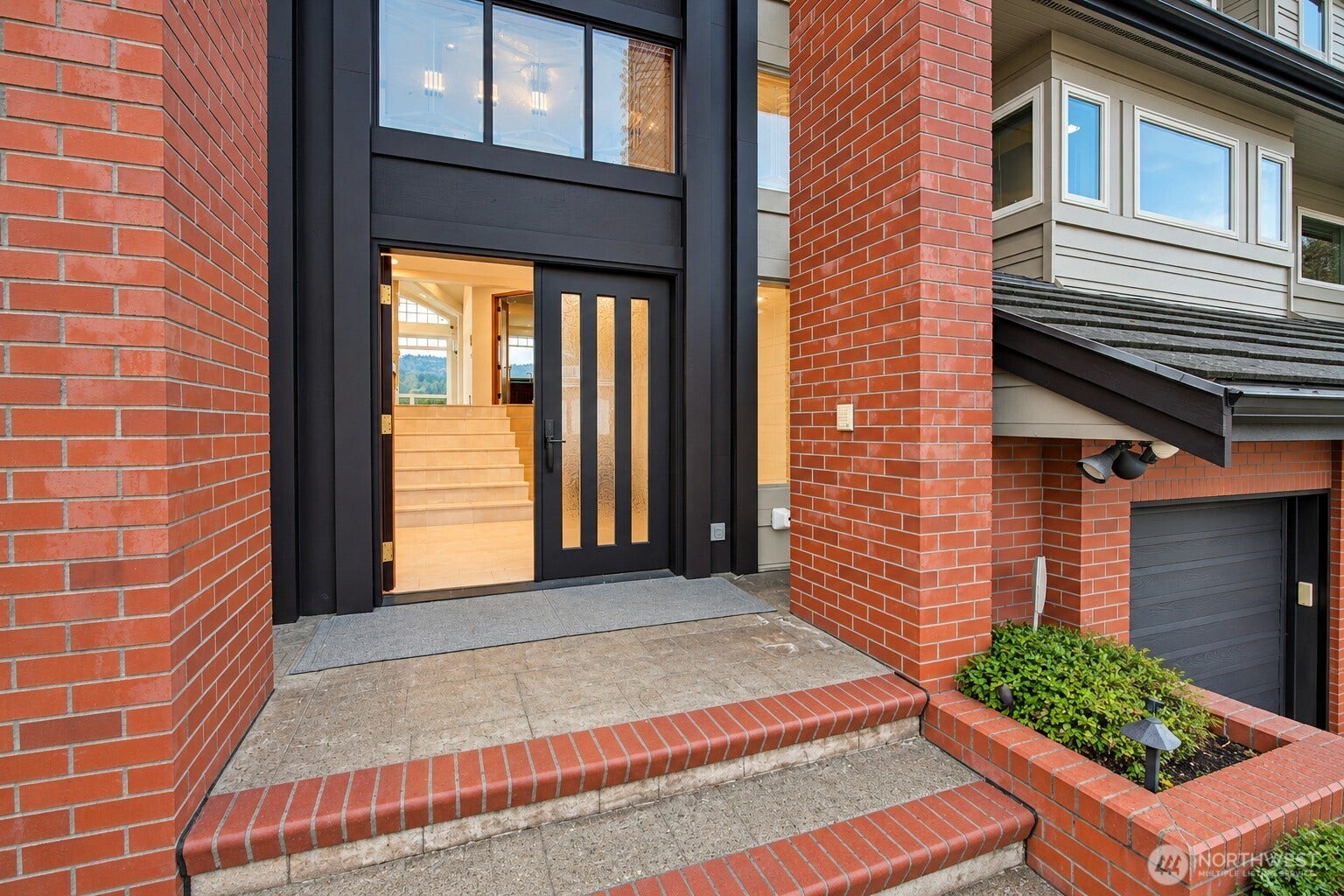 4239 206th Avenue SE, Sammamish, WA 98075 4239 206th Avenue SE, Sammamish, WA 98075