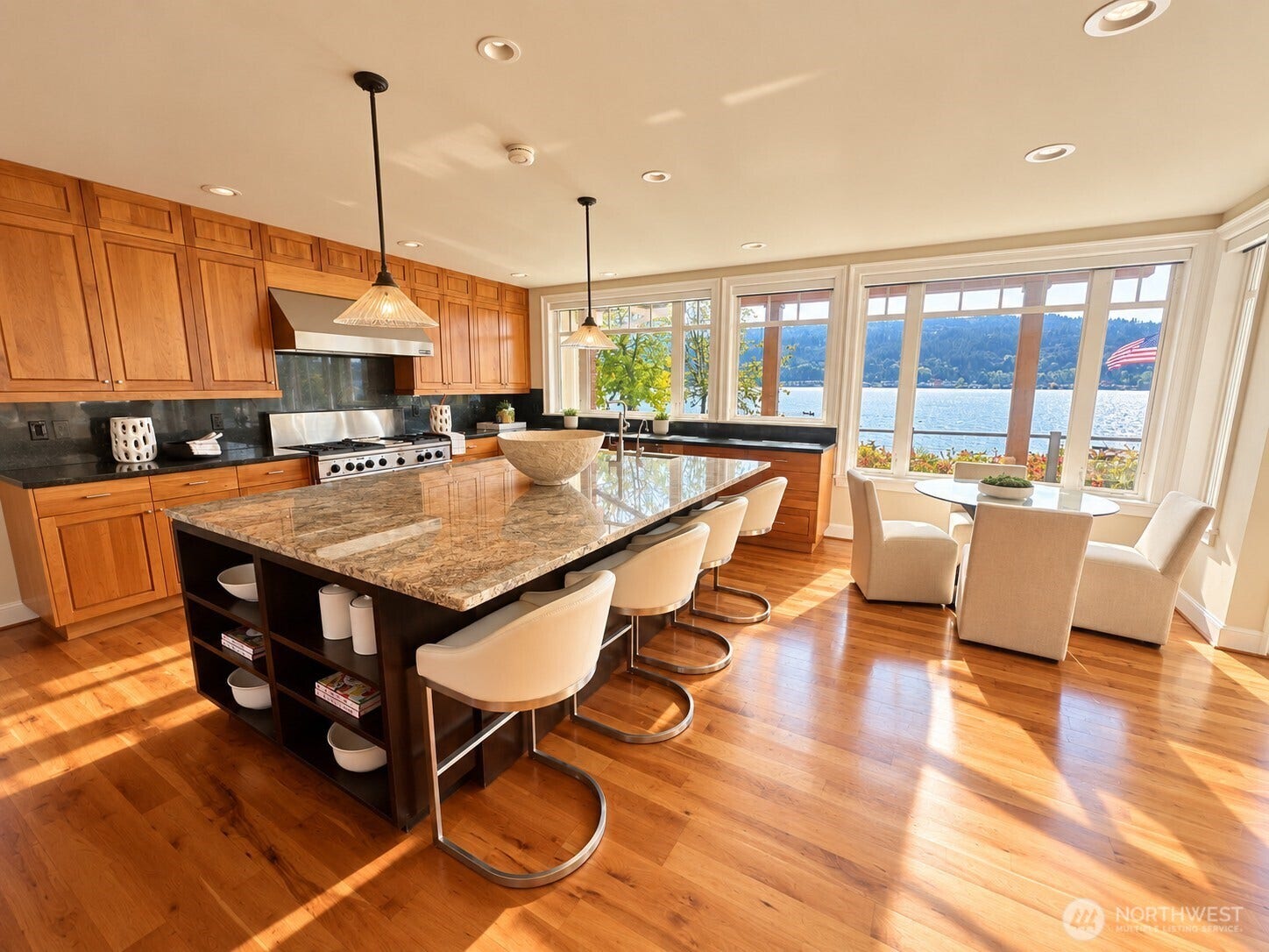 4239 206th Avenue SE, Sammamish, WA 98075 4239 206th Avenue SE, Sammamish, WA 98075