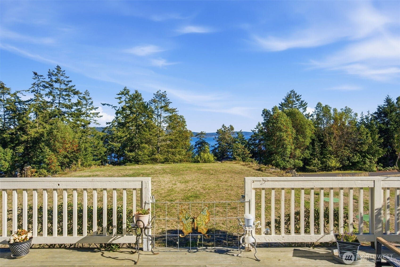 342 Discovery View Drive, Sequim, WA 98382