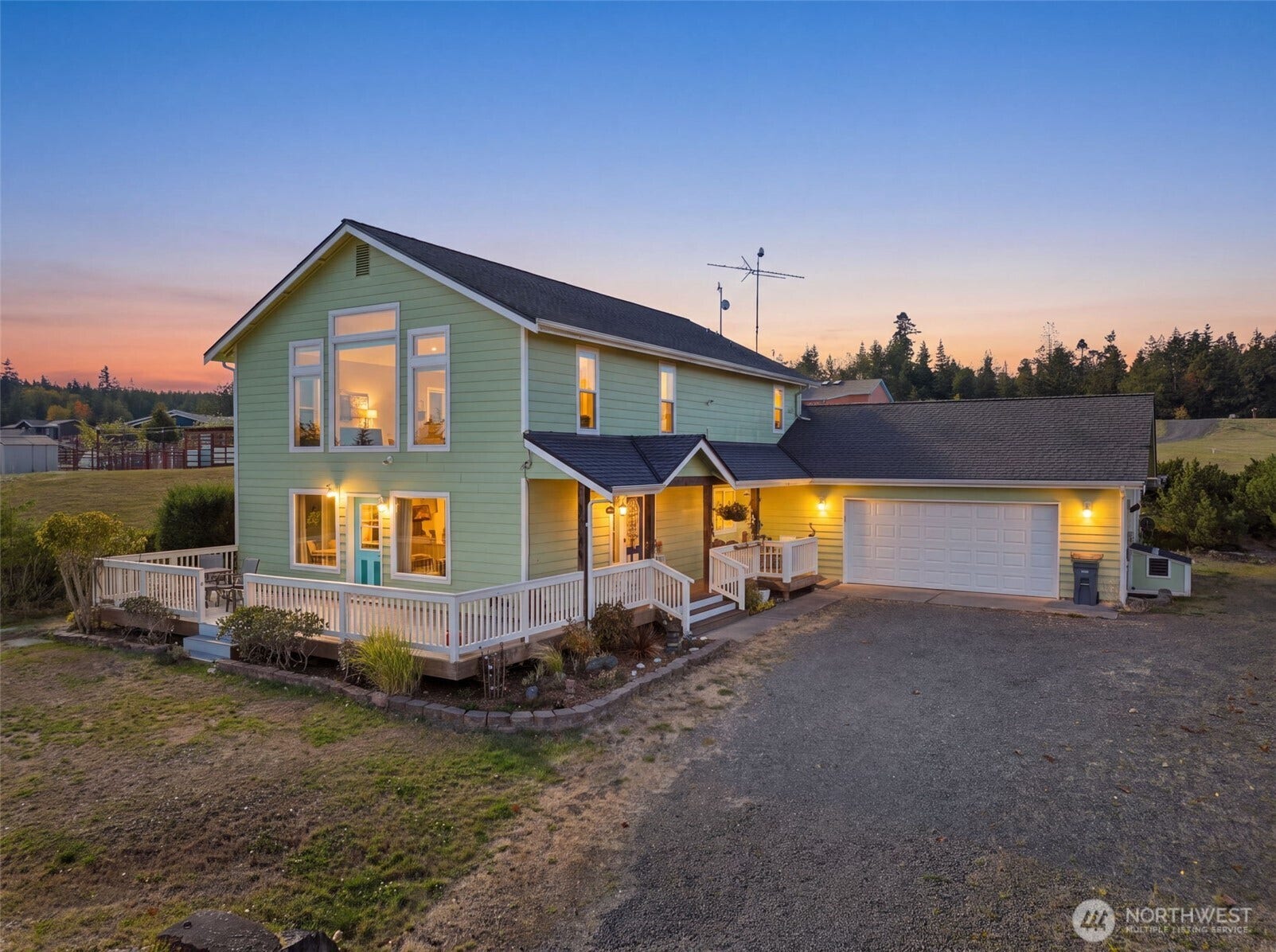 342 Discovery View Drive, Sequim, WA 98382