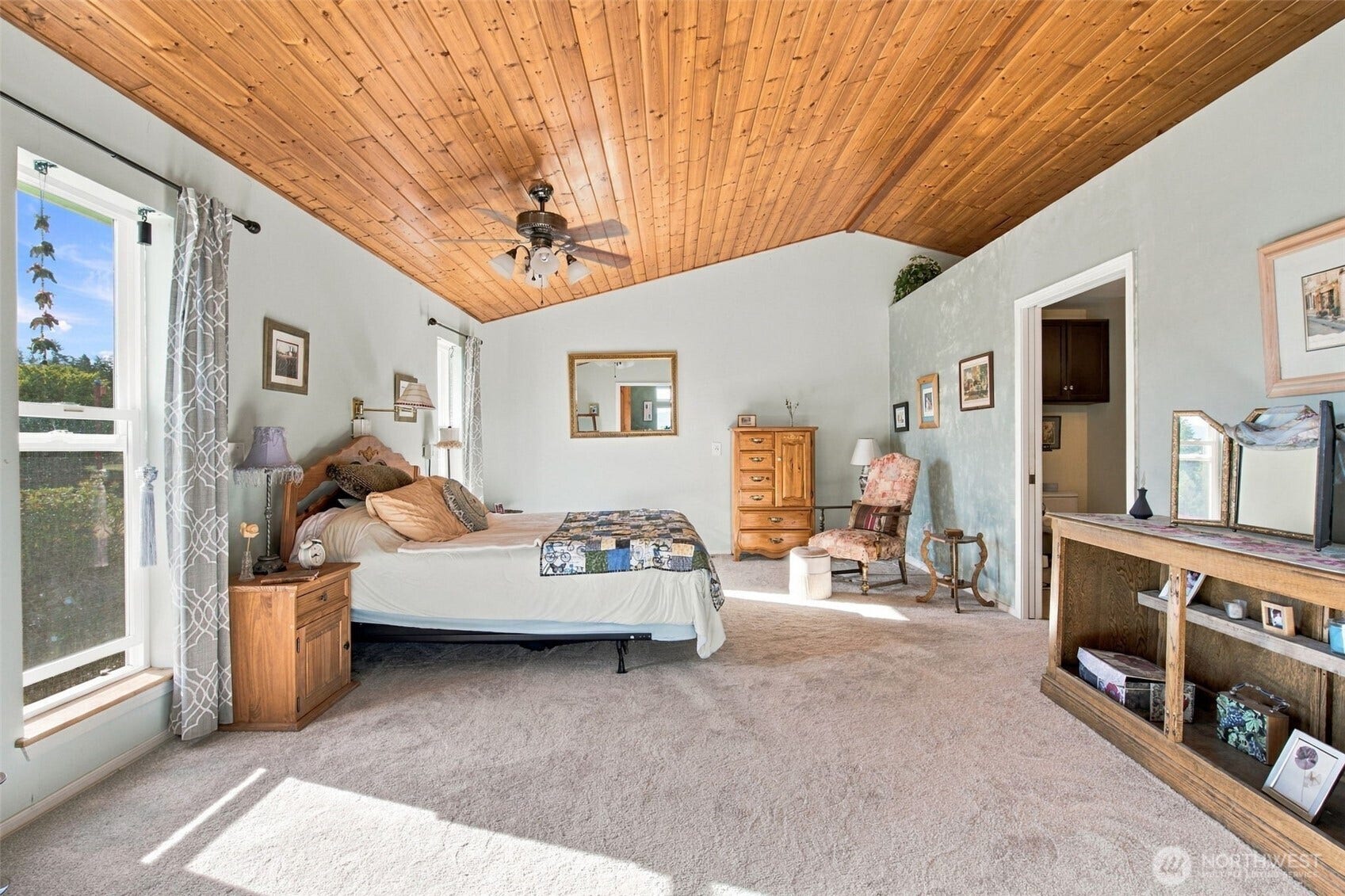 342 Discovery View Drive, Sequim, WA 98382