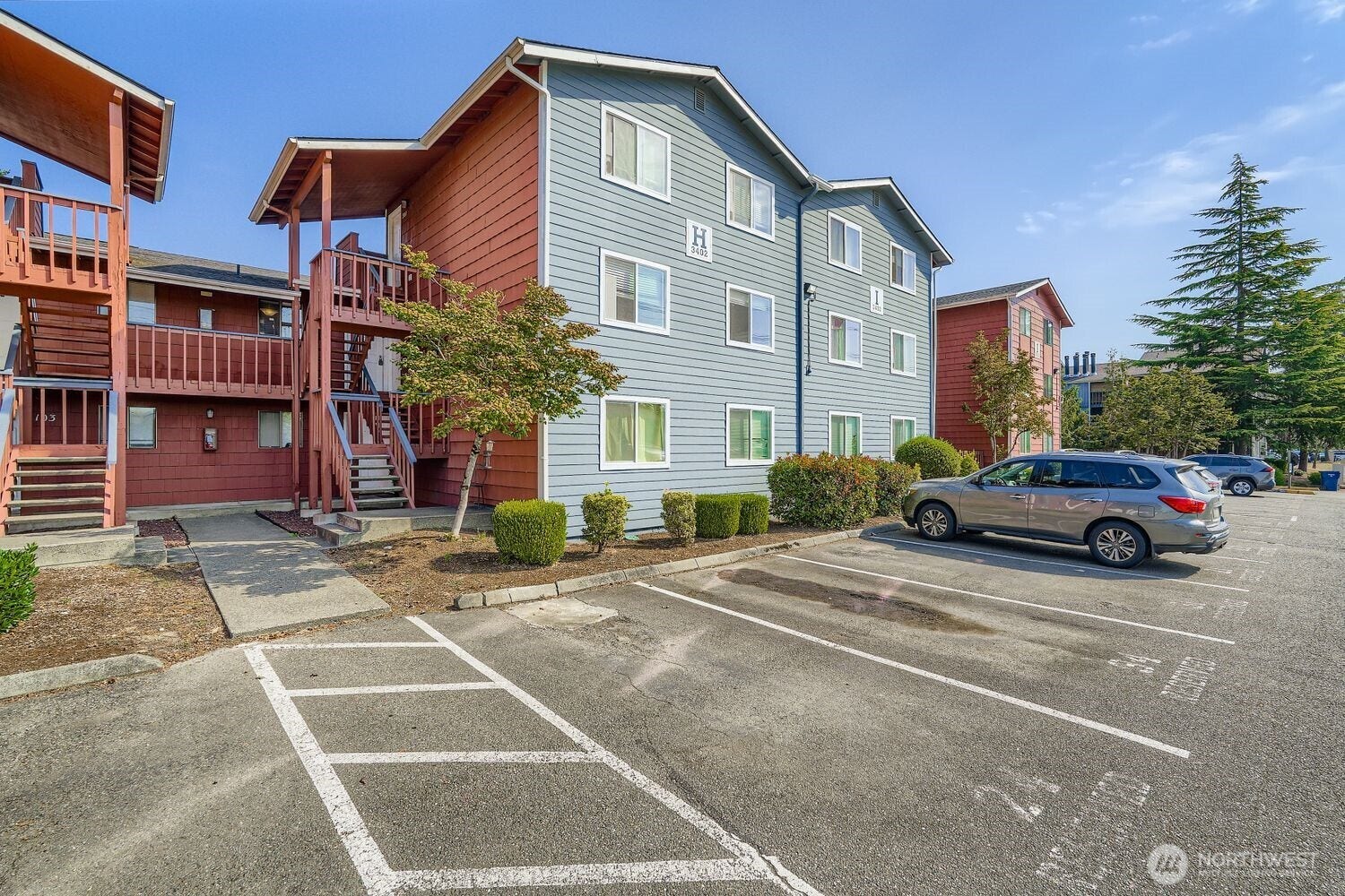 3402 I Street NE, #H202, Auburn, WA 98002