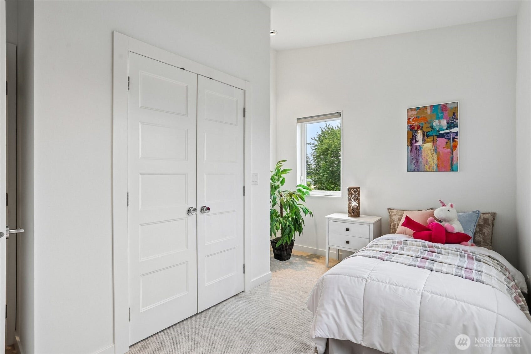 10030 37th Avenue SW, Seattle, WA 98146