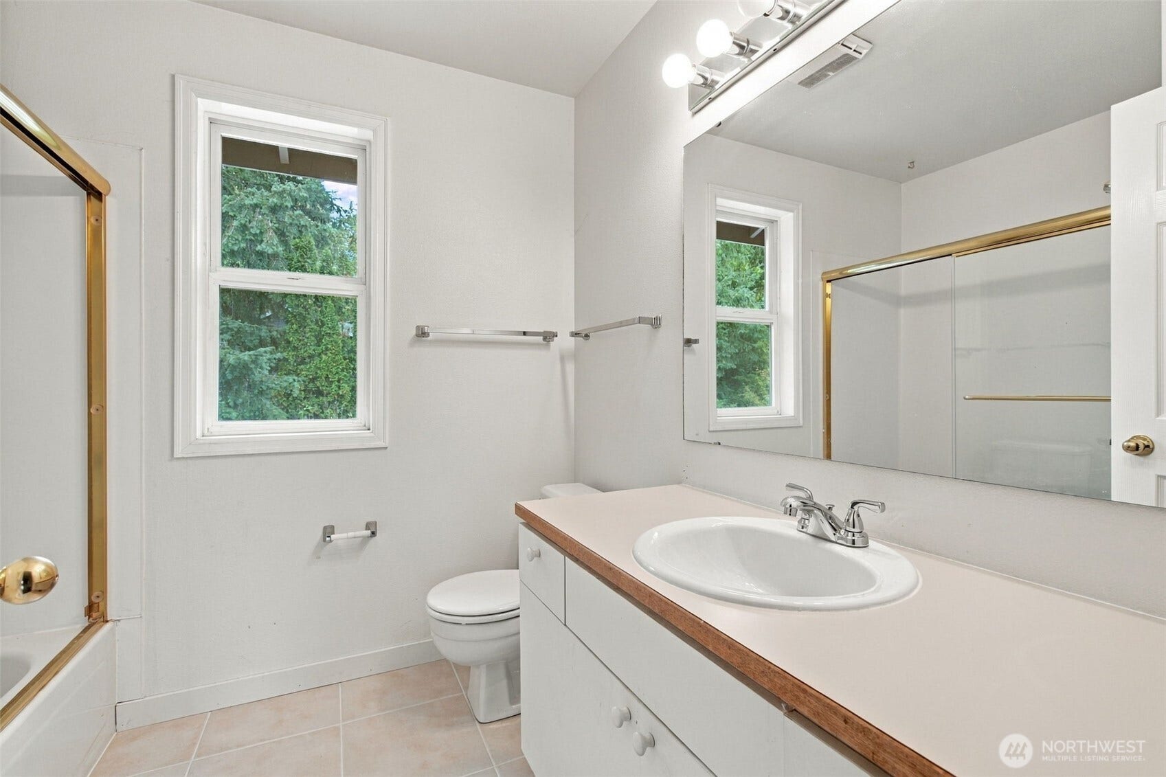 27010 186th Avenue SE, Covington, WA 98042 27010 186th Avenue SE, Covington, WA 98042
