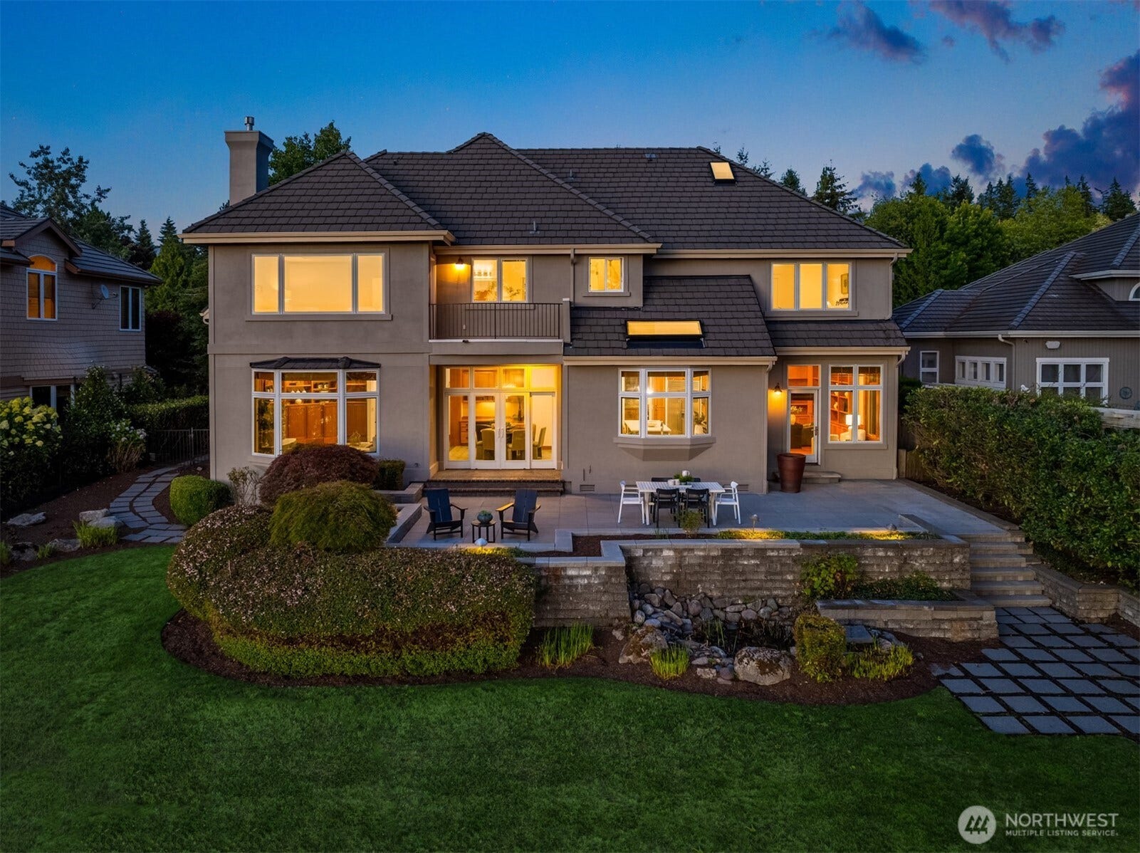 2451 204th Terrace NE, Sammamish, WA 98074 2451 204th Terrace NE, Sammamish, WA 98074