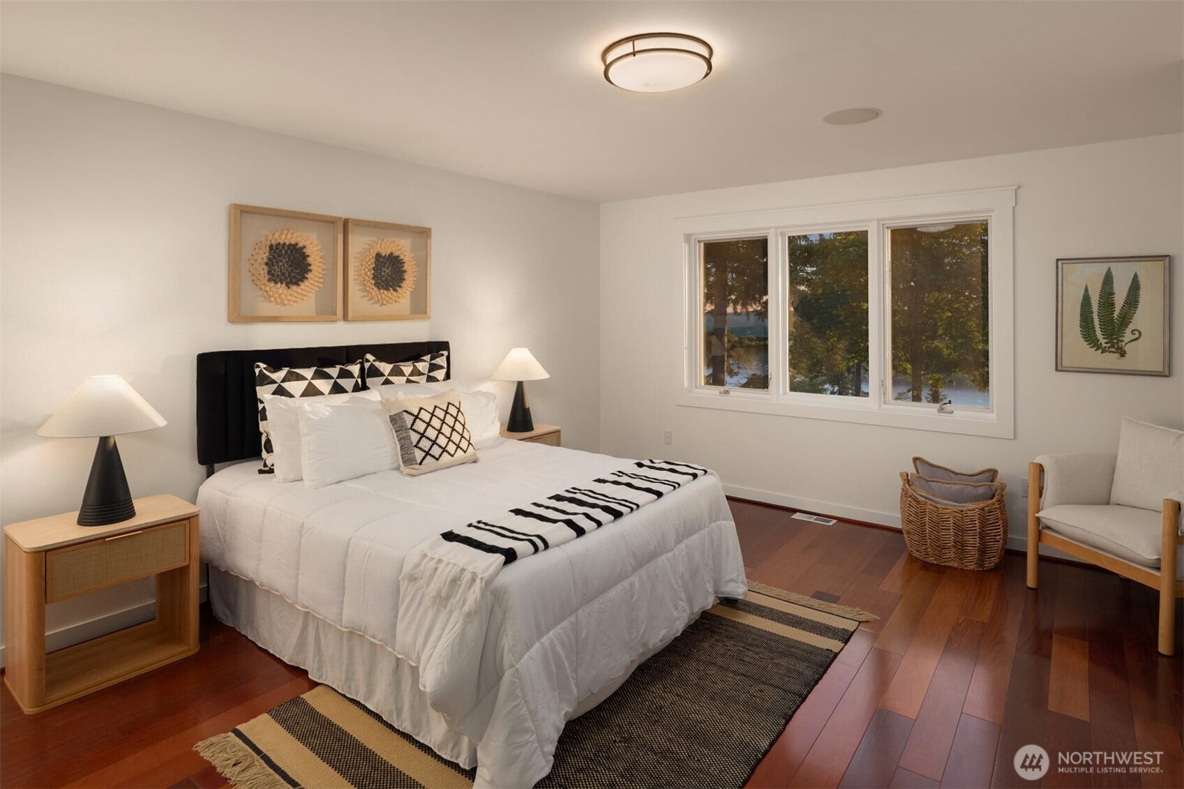 2451 204th Terrace NE, Sammamish, WA 98074 2451 204th Terrace NE, Sammamish, WA 98074