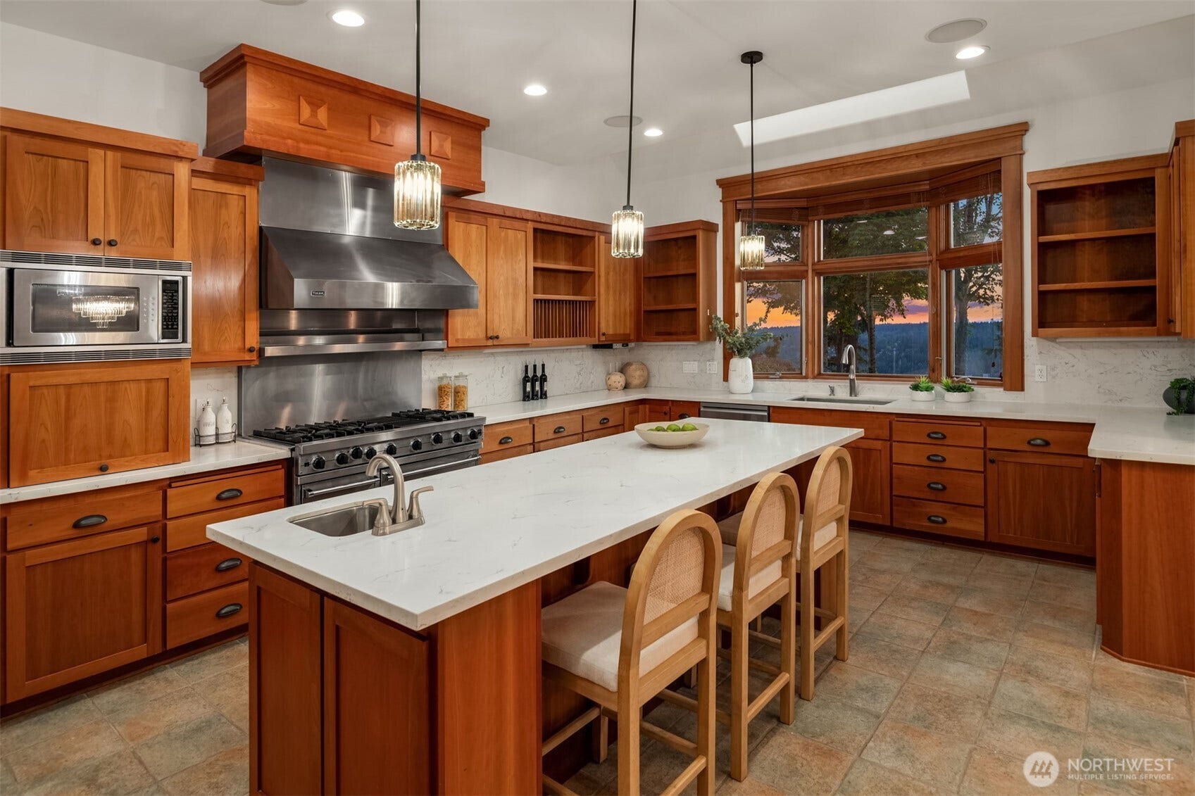 2451 204th Terrace NE, Sammamish, WA 98074 2451 204th Terrace NE, Sammamish, WA 98074