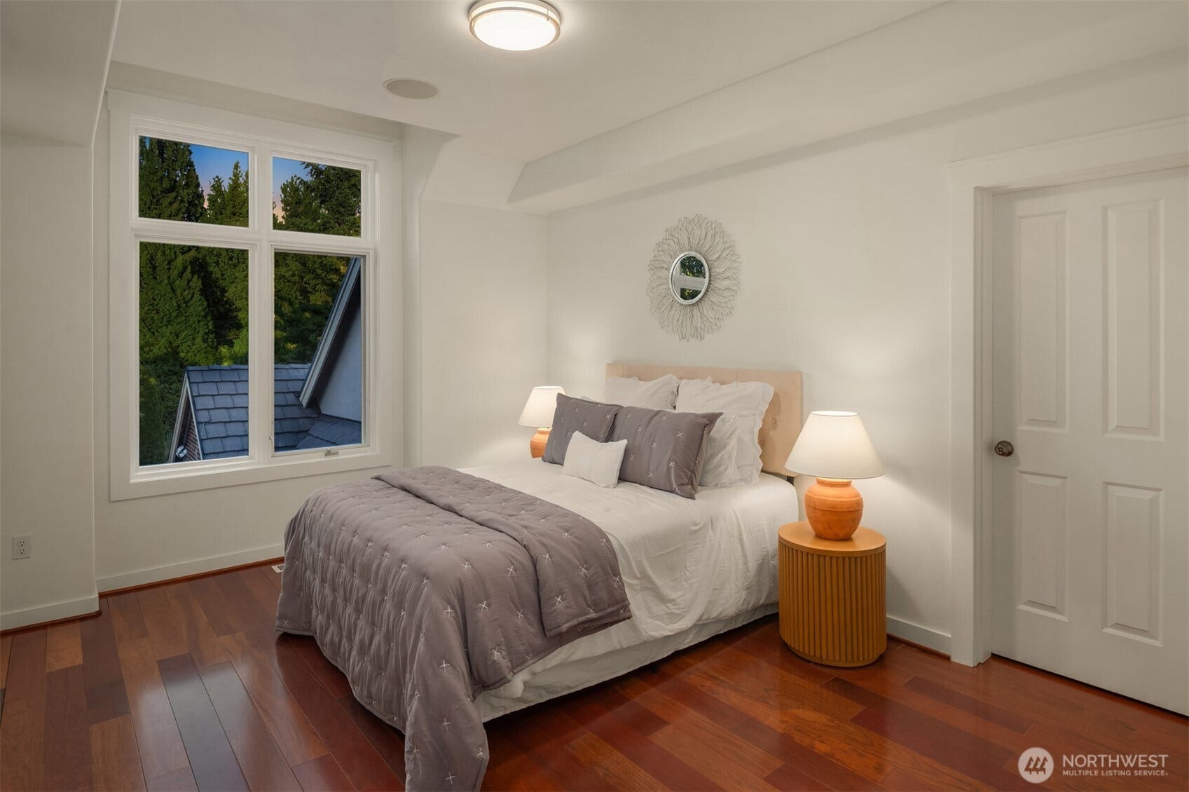 2451 204th Terrace NE, Sammamish, WA 98074 2451 204th Terrace NE, Sammamish, WA 98074