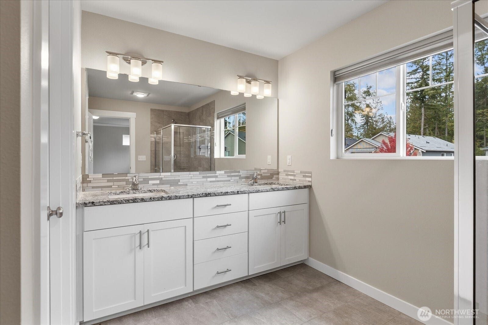 10510 35th Street NE, Lake Stevens, WA 98258 10510 35th Street NE, Lake Stevens, WA 98258