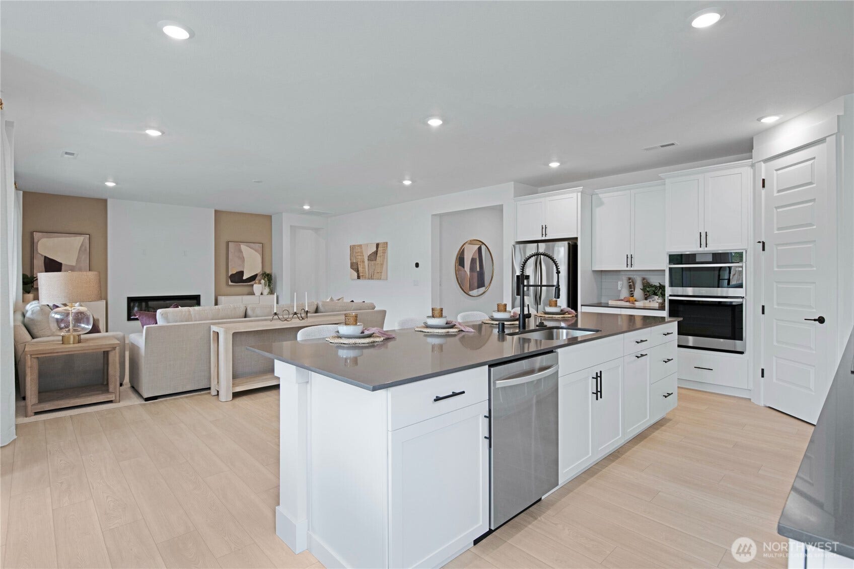 1145 Folgate Drive, Sequim, WA 98382 1145 Folgate Drive, Sequim, WA 98382