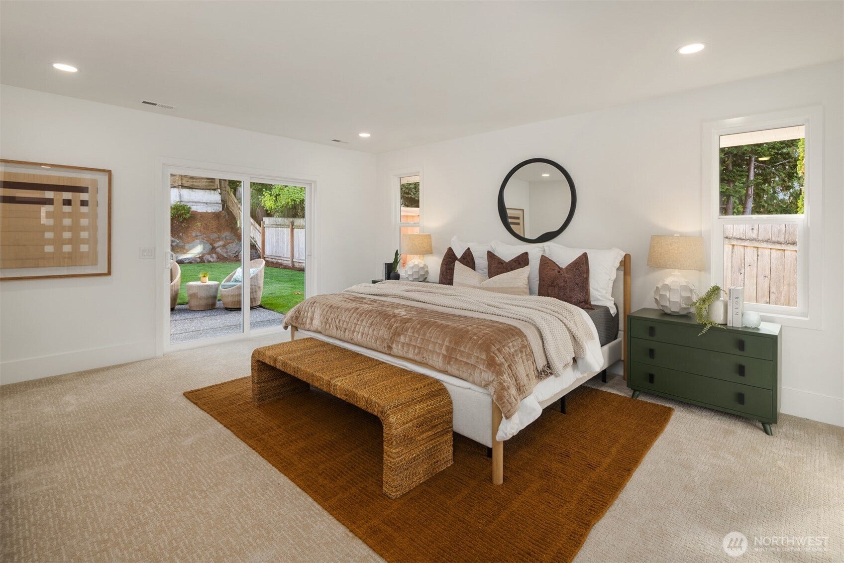 3720 80th Avenue SE, Mercer Island, WA 98040 3720 80th Avenue SE, Mercer Island, WA 98040