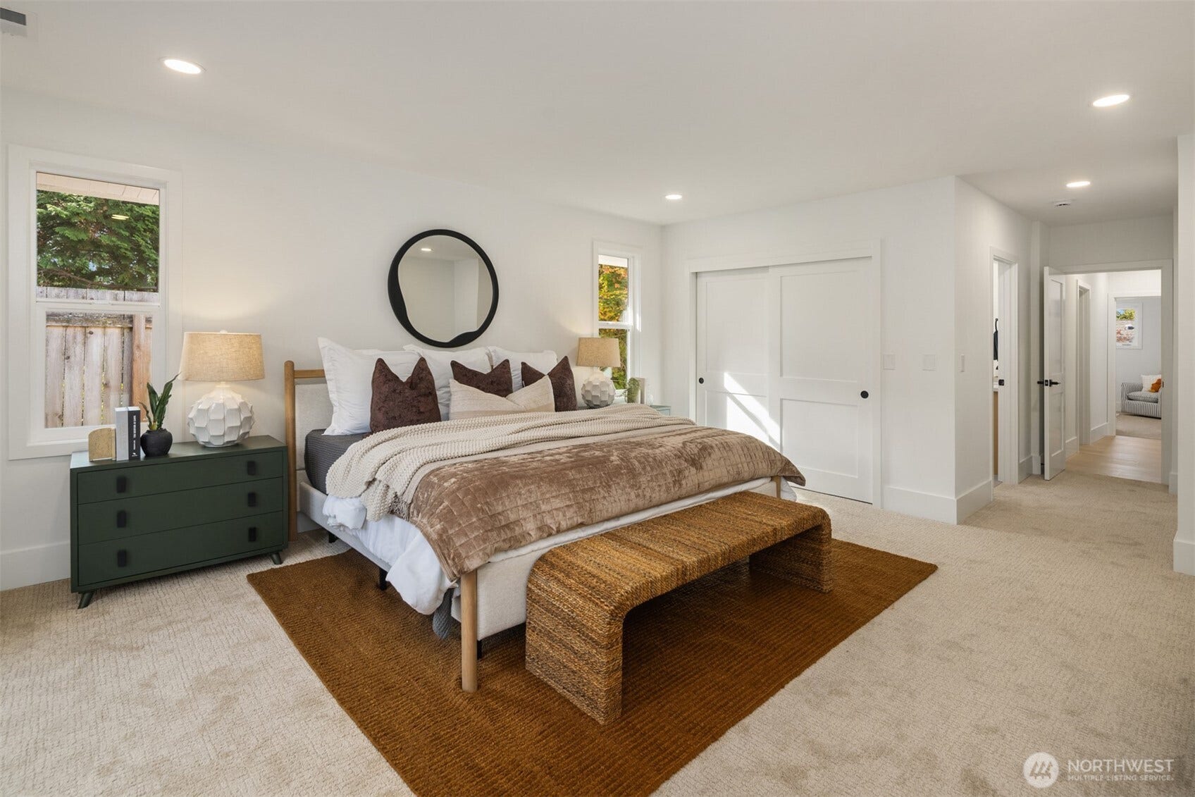 3720 80th Avenue SE, Mercer Island, WA 98040 3720 80th Avenue SE, Mercer Island, WA 98040