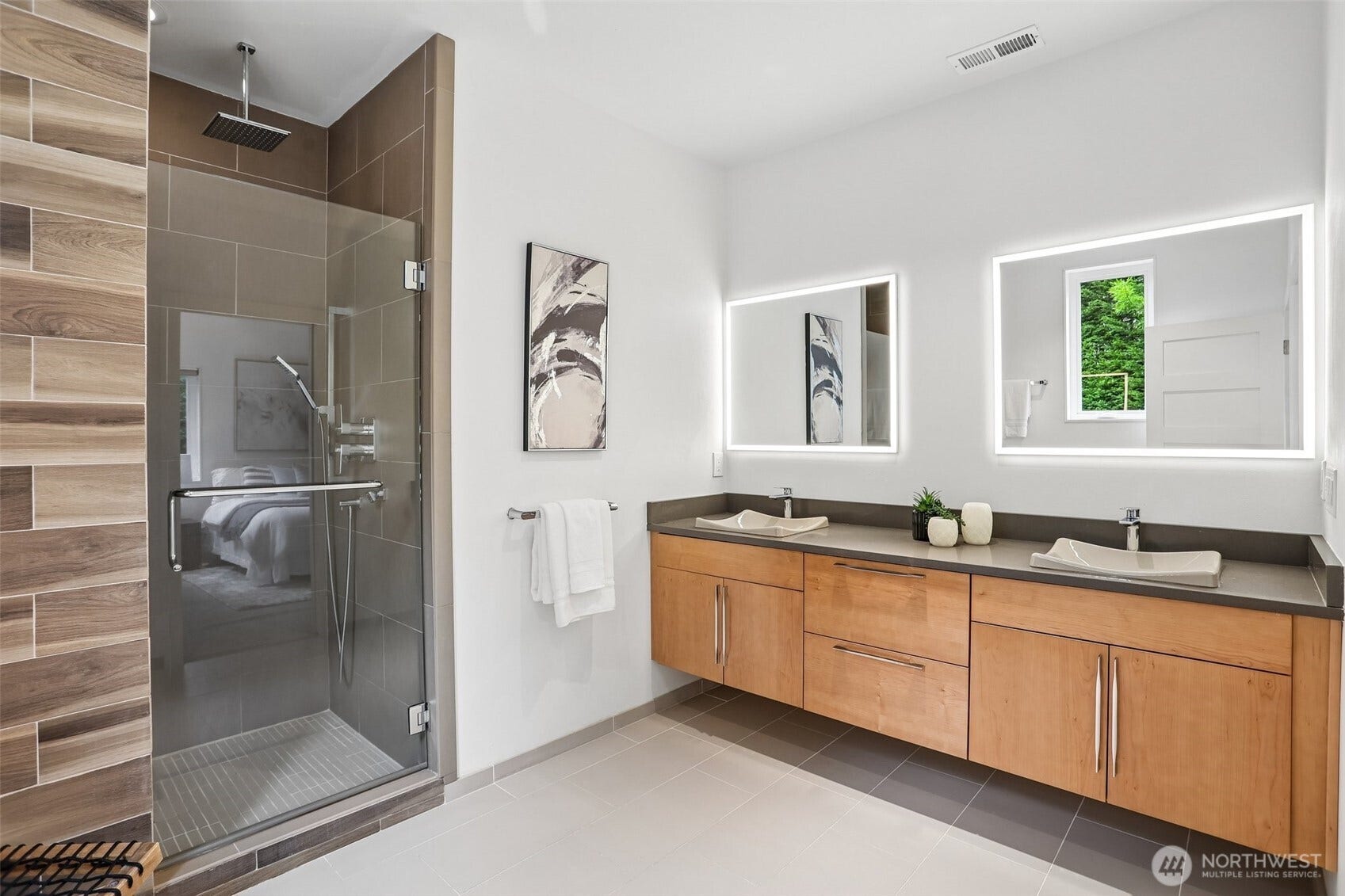 10030 37th Avenue SW, Seattle, WA 98146 10030 37th Avenue SW, Seattle, WA 98146