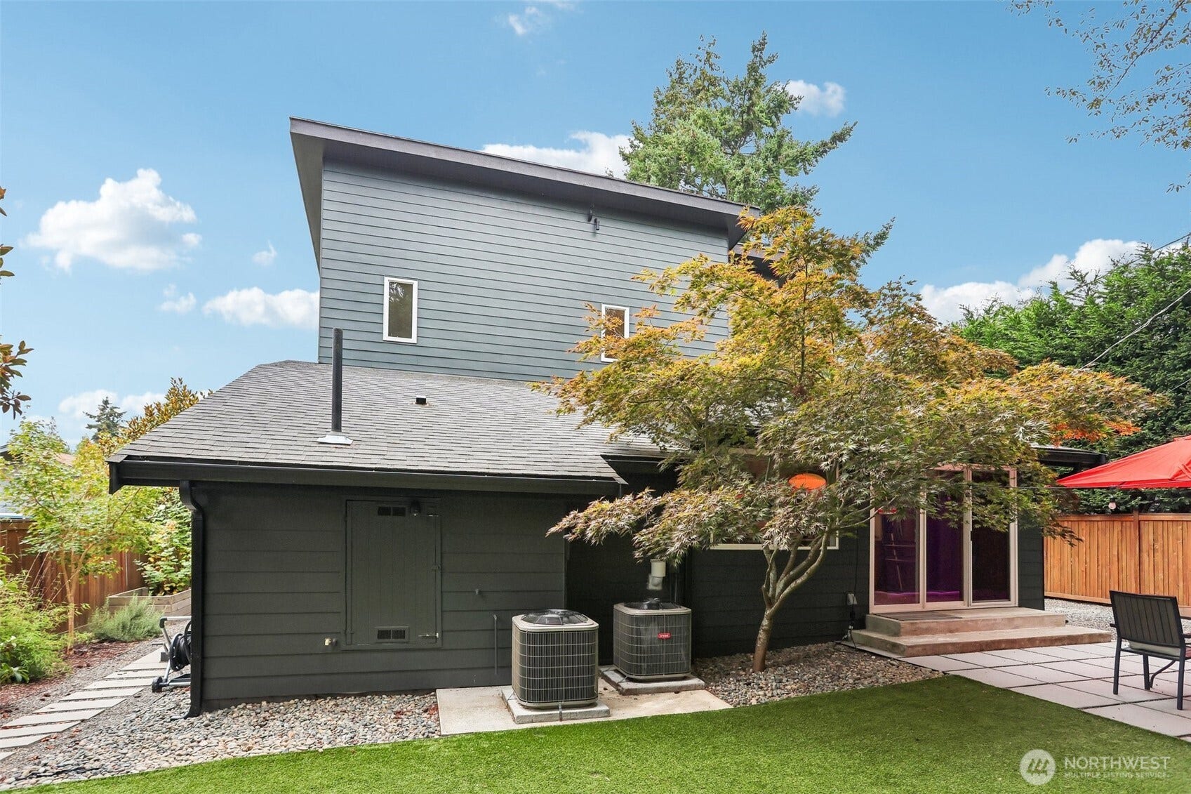 10030 37th Avenue SW, Seattle, WA 98146 10030 37th Avenue SW, Seattle, WA 98146