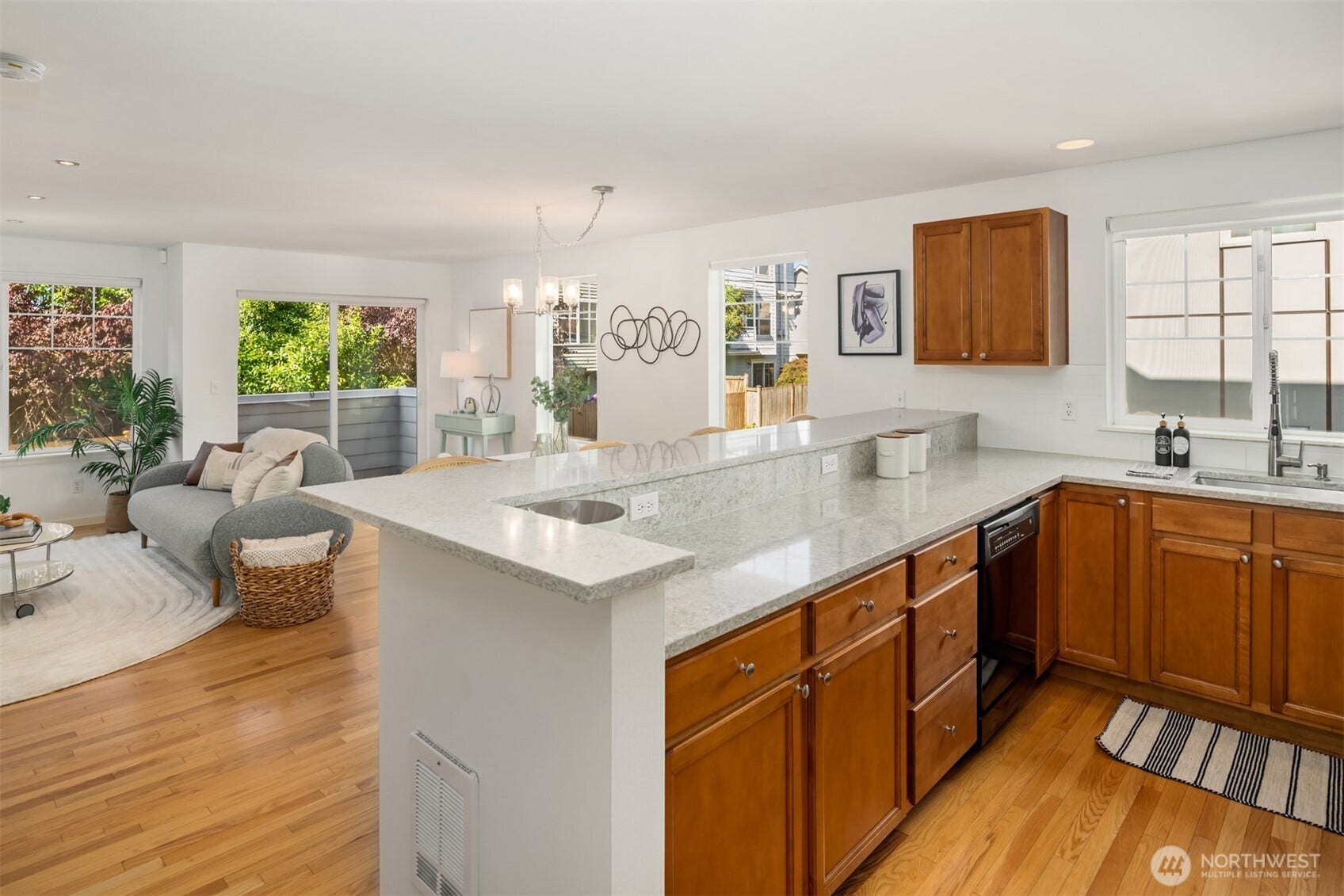 8521 Interlake Avenue N, #B, Seattle, WA 98103 This bright, open floor plan is where it's at!