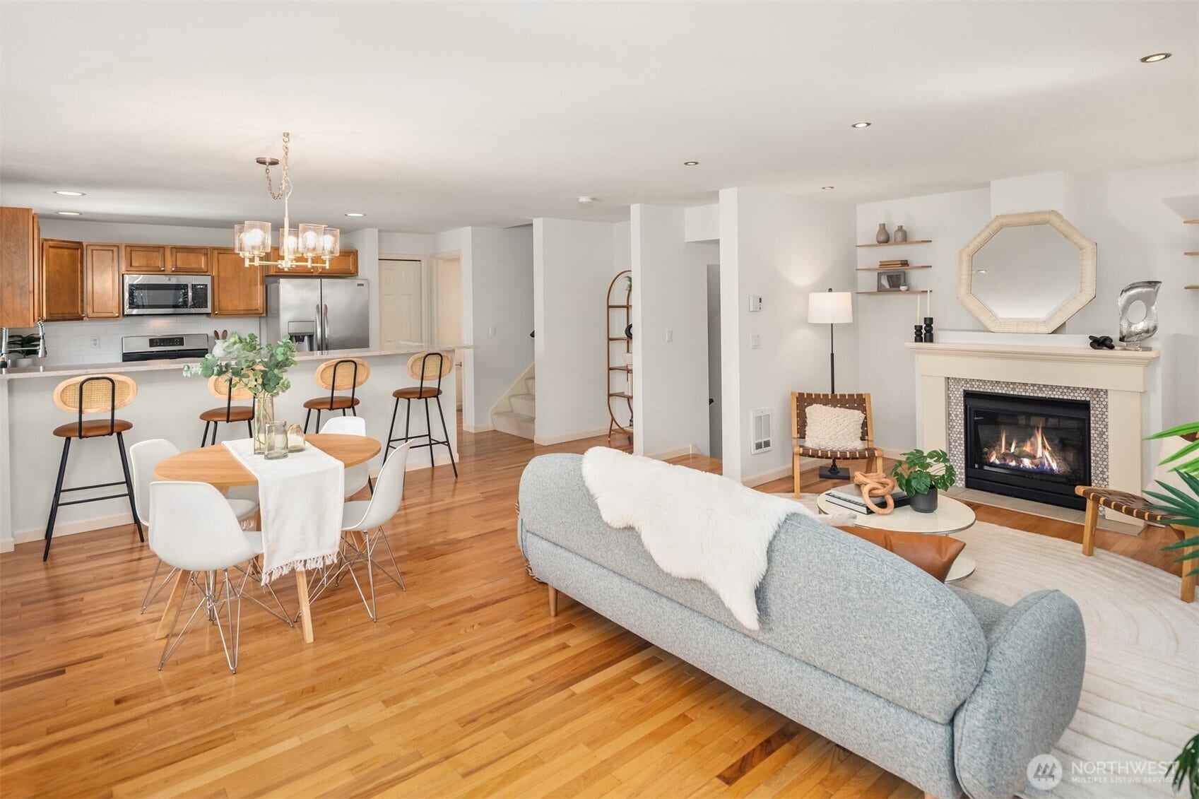 8521 Interlake Avenue N, #B, Seattle, WA 98103 Finally a floor plan that makes sense! Spacious kitchen, room for a dining table, and a generous living area where you can actually fit a couch!