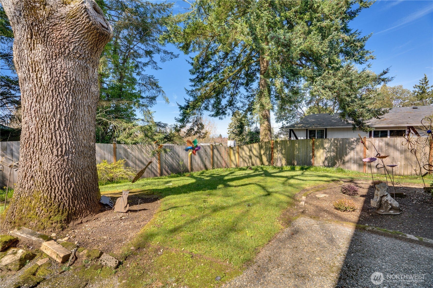 3023 Bridgeport Way W, #B, University Place, WA 98466 Front Lawn of Unit A