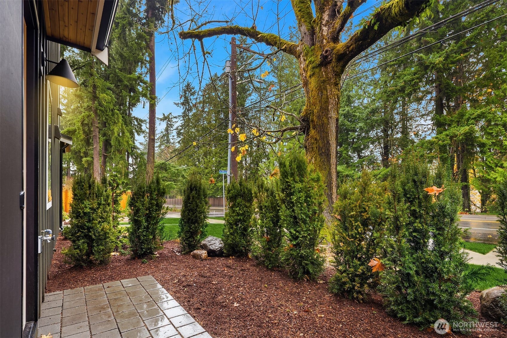 13131 NE 87th Lane, Kirkland, WA 98033 13131 NE 87th Lane, Kirkland, WA 98033