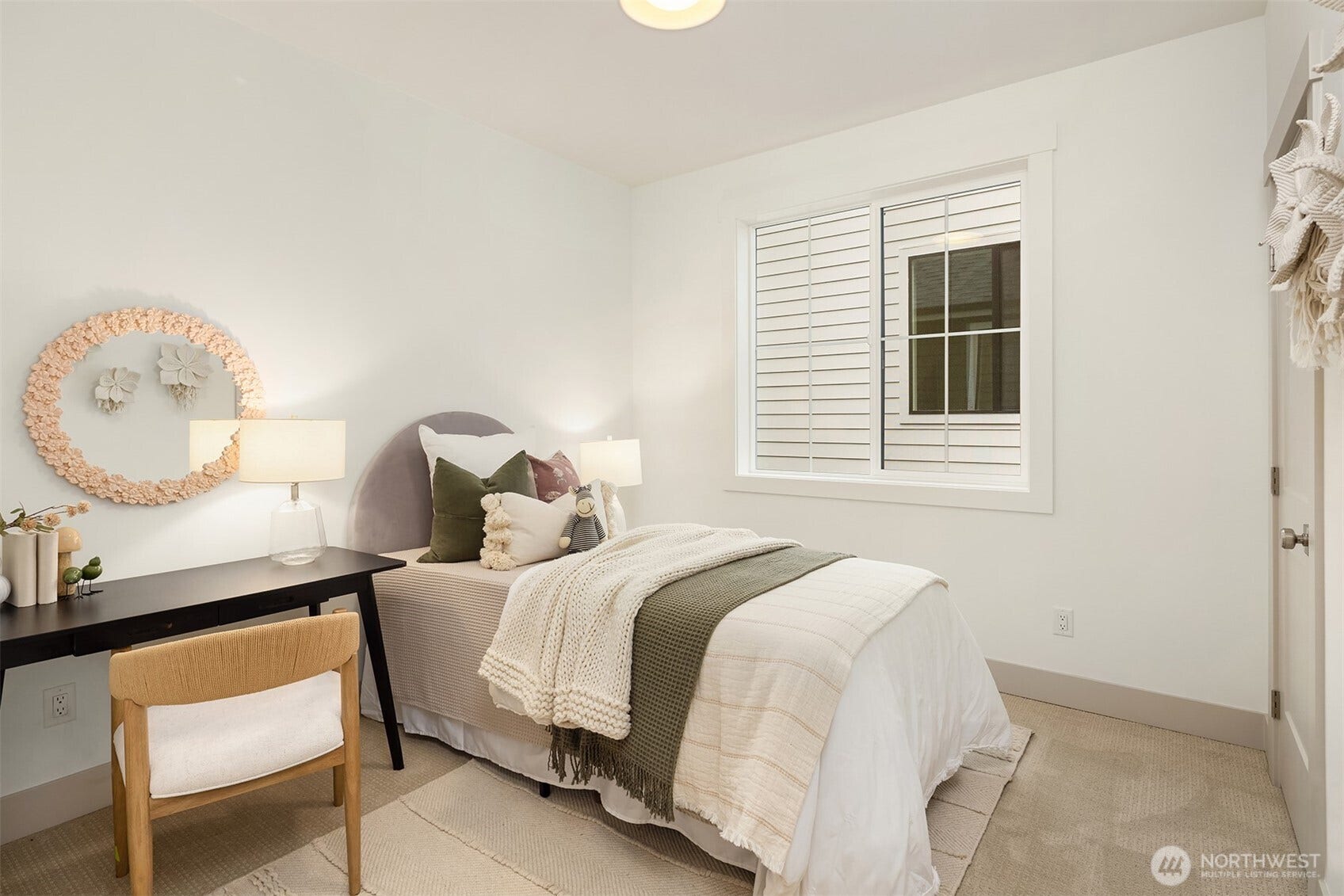 13131 NE 87th Lane, Kirkland, WA 98033 13131 NE 87th Lane, Kirkland, WA 98033