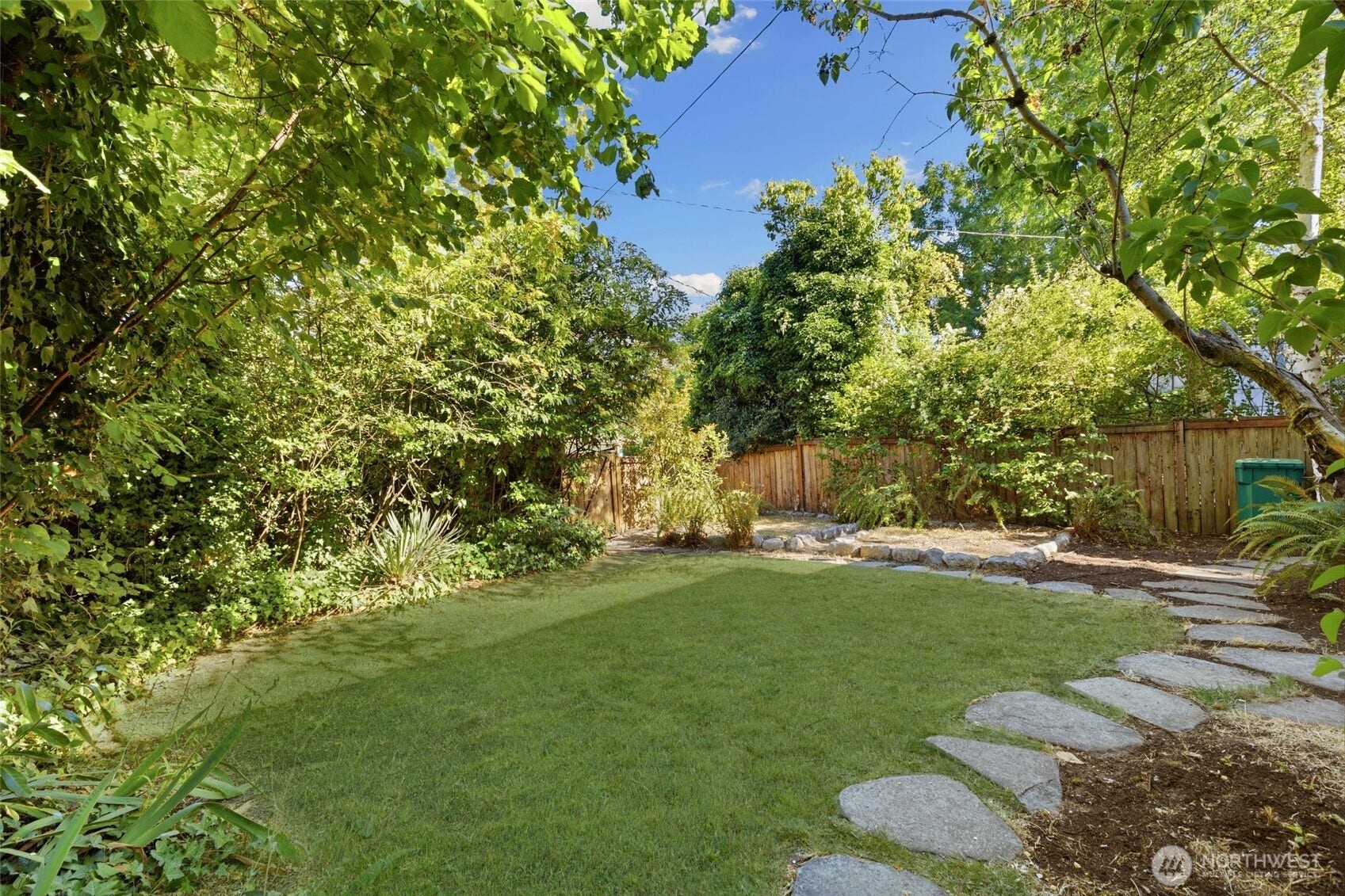 5246 12th Avenue NE, Seattle, WA 98105 5246 12th Avenue NE, Seattle, WA 98105