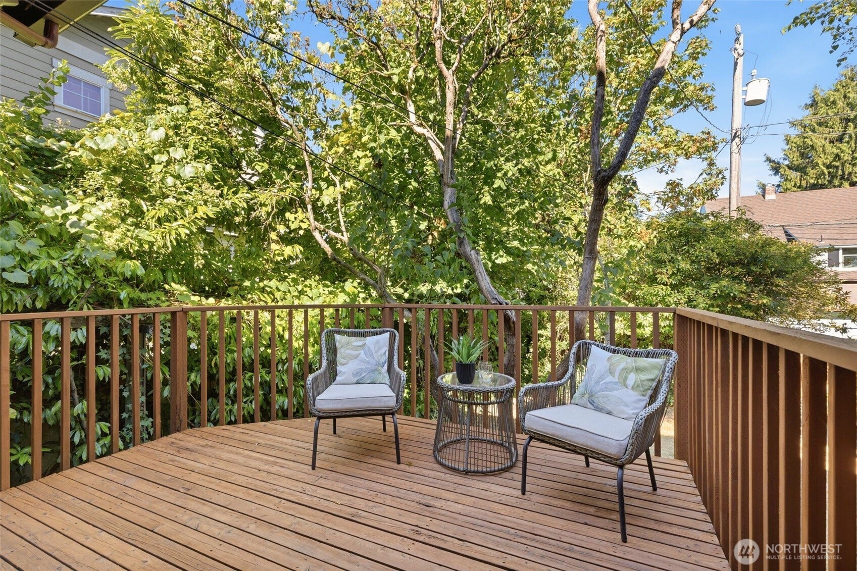 5246 12th Avenue NE, Seattle, WA 98105 5246 12th Avenue NE, Seattle, WA 98105