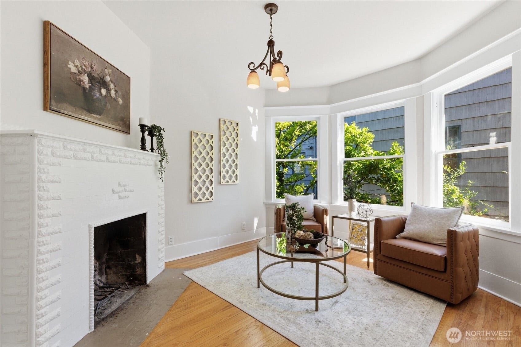 5246 12th Avenue NE, Seattle, WA 98105 5246 12th Avenue NE, Seattle, WA 98105
