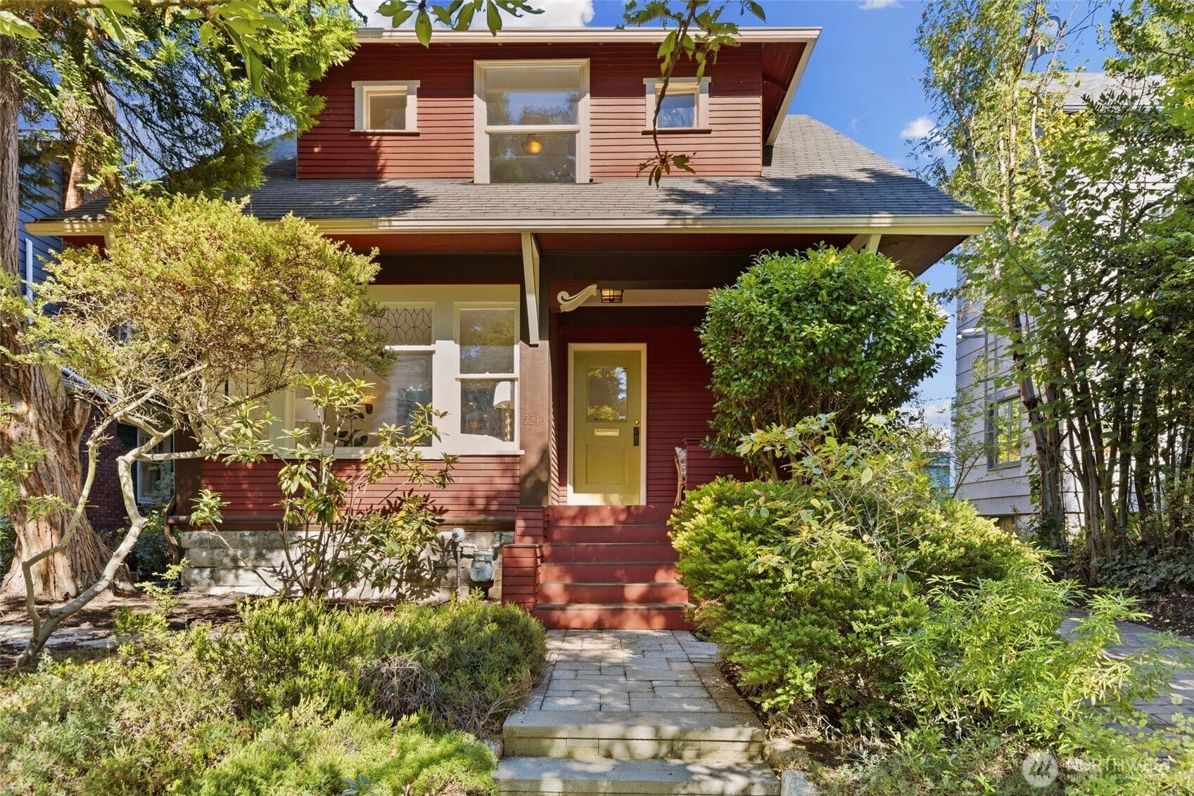 5246 12th Avenue NE, Seattle, WA 98105 5246 12th Avenue NE, Seattle, WA 98105