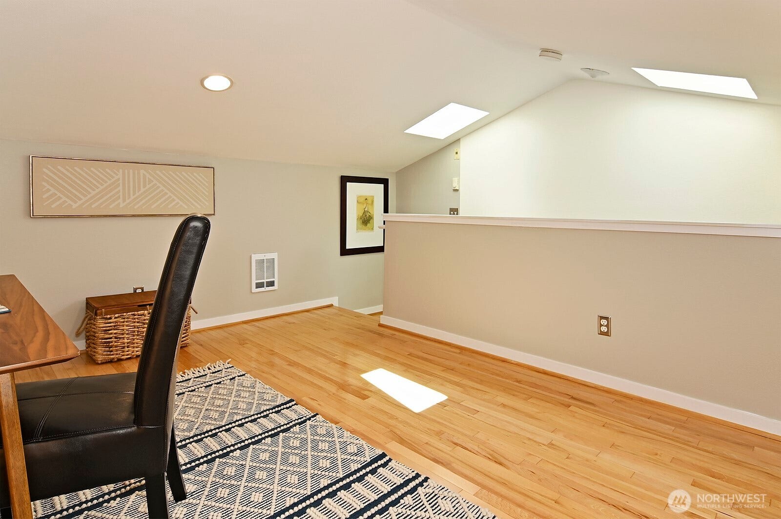 2502 N 50th Street, #103, Seattle, WA 98103 or any number of uses!