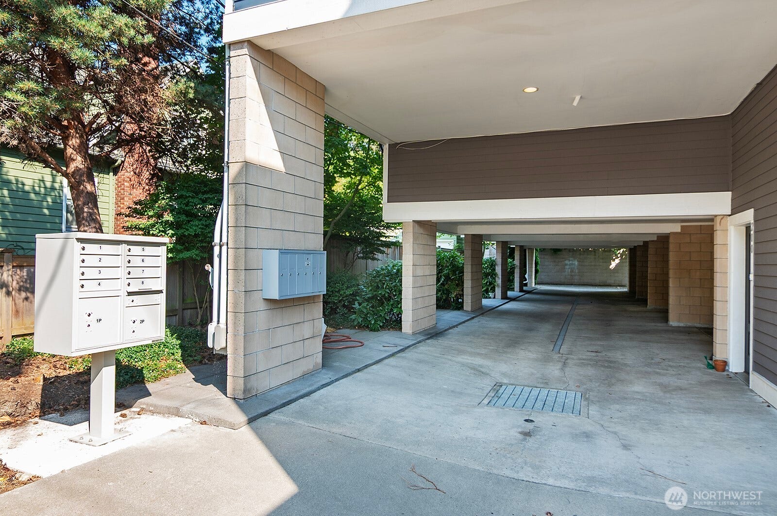 2502 N 50th Street, #103, Seattle, WA 98103 2502 N 50th Street, #103, Seattle, WA 98103