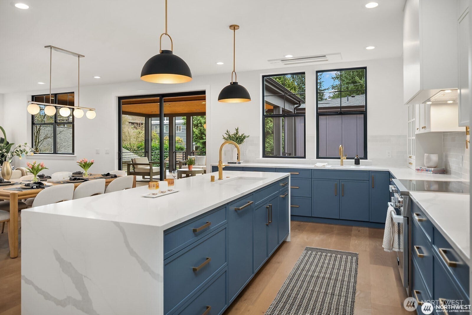 2615 NE 87th Street, Seattle, WA 98115 2615 NE 87th Street, Seattle, WA 98115