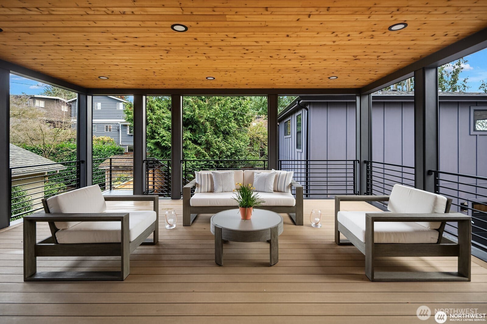 2615 NE 87th Street, Seattle, WA 98115 2615 NE 87th Street, Seattle, WA 98115