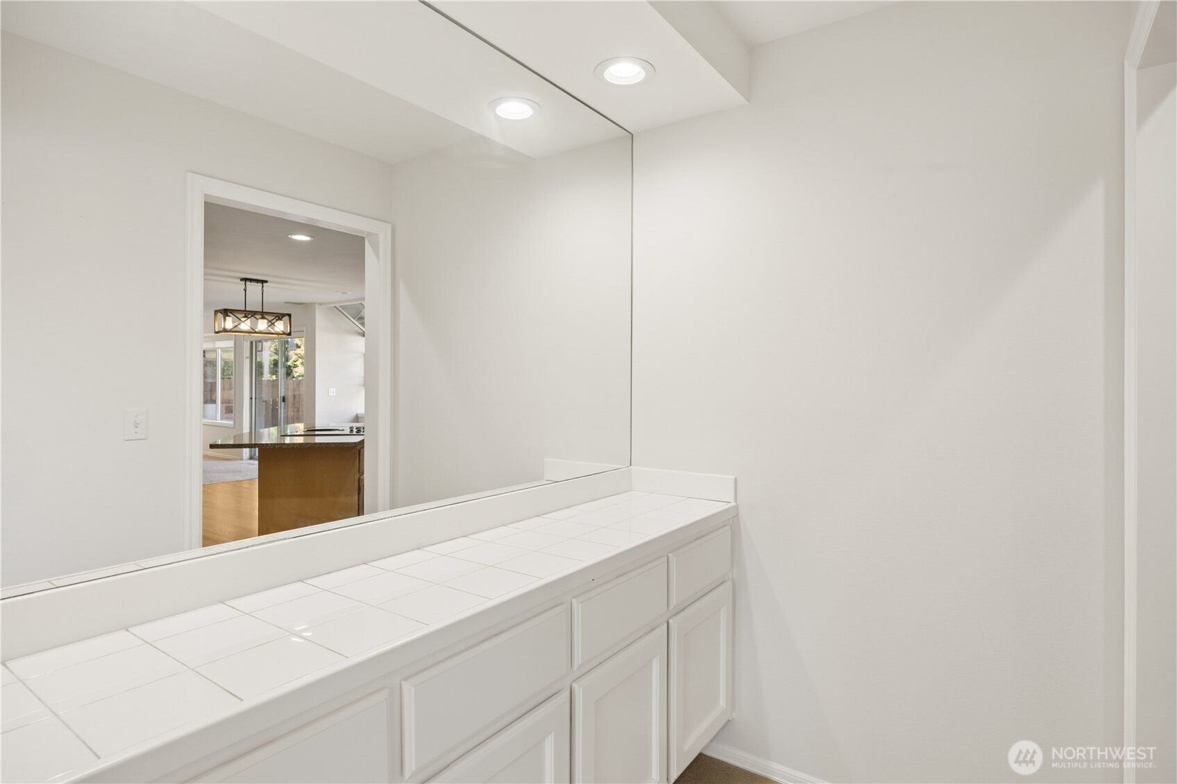 3106 235th Avenue SE, Sammamish, WA 98075 3106 235th Avenue SE, Sammamish, WA 98075