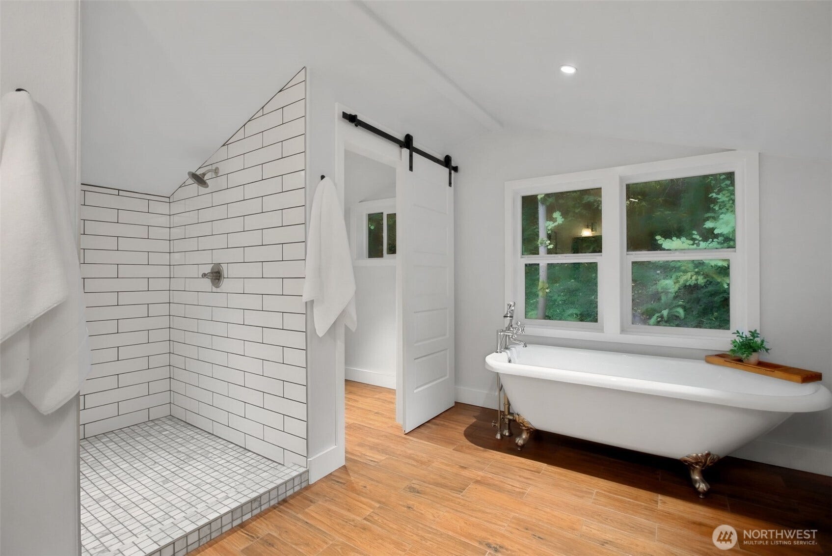 2106 Fairmount Avenue SW, Seattle, WA 98126 2106 Fairmount Avenue SW, Seattle, WA 98126