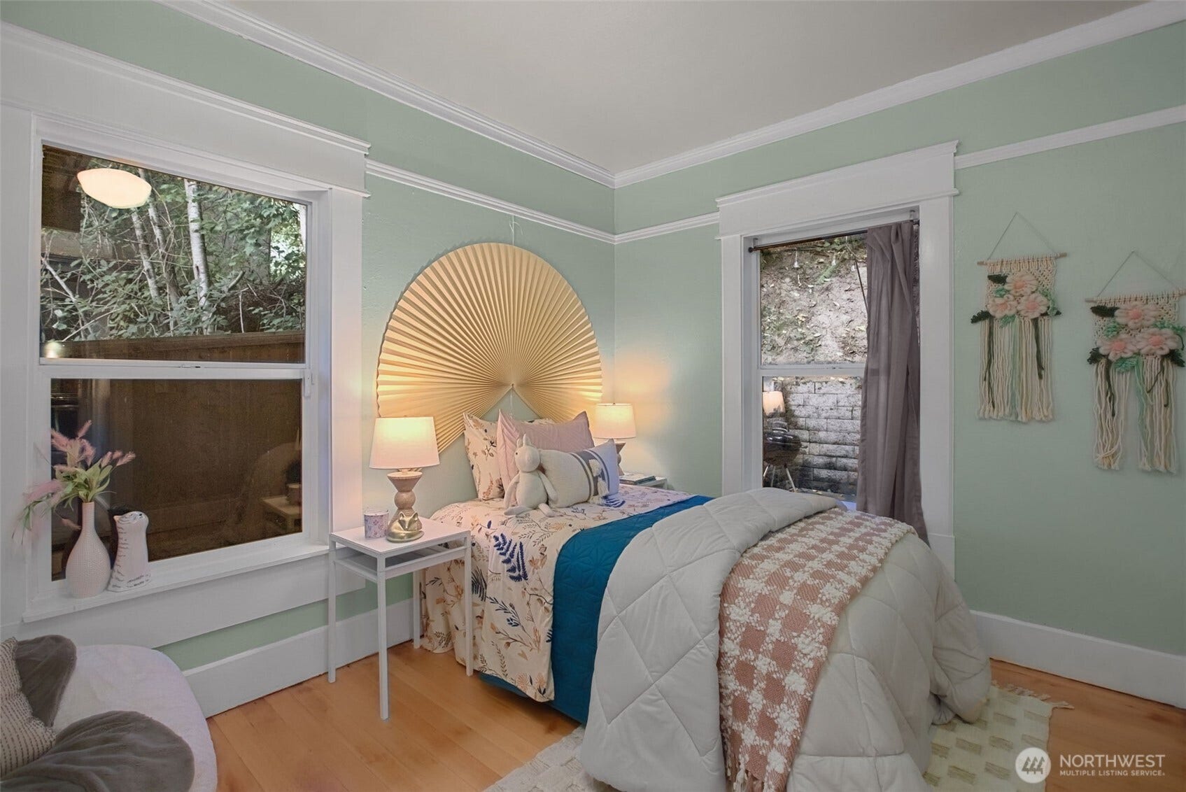 2106 Fairmount Avenue SW, Seattle, WA 98126 2106 Fairmount Avenue SW, Seattle, WA 98126