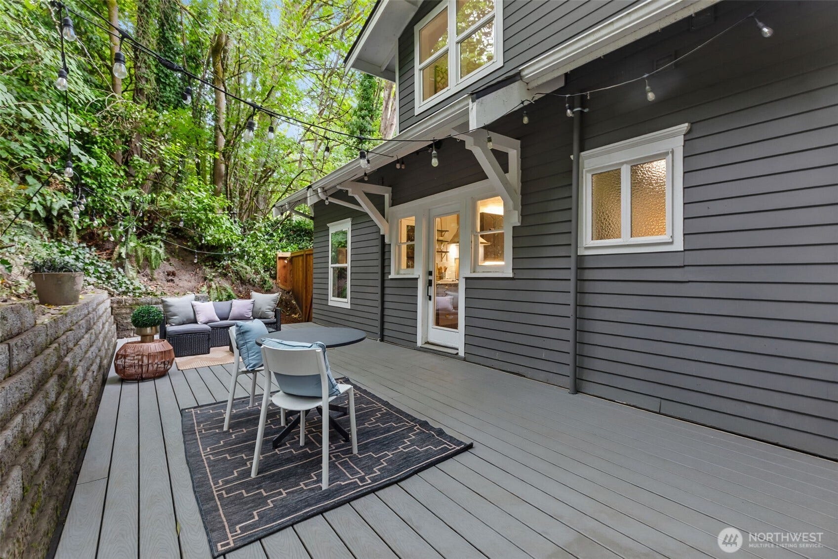 2106 Fairmount Avenue SW, Seattle, WA 98126 2106 Fairmount Avenue SW, Seattle, WA 98126