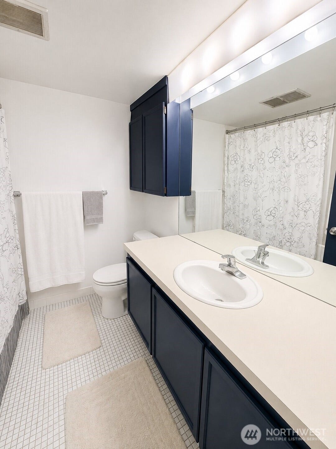 525 Belmont Avenue E, #1F, Seattle, WA 98102