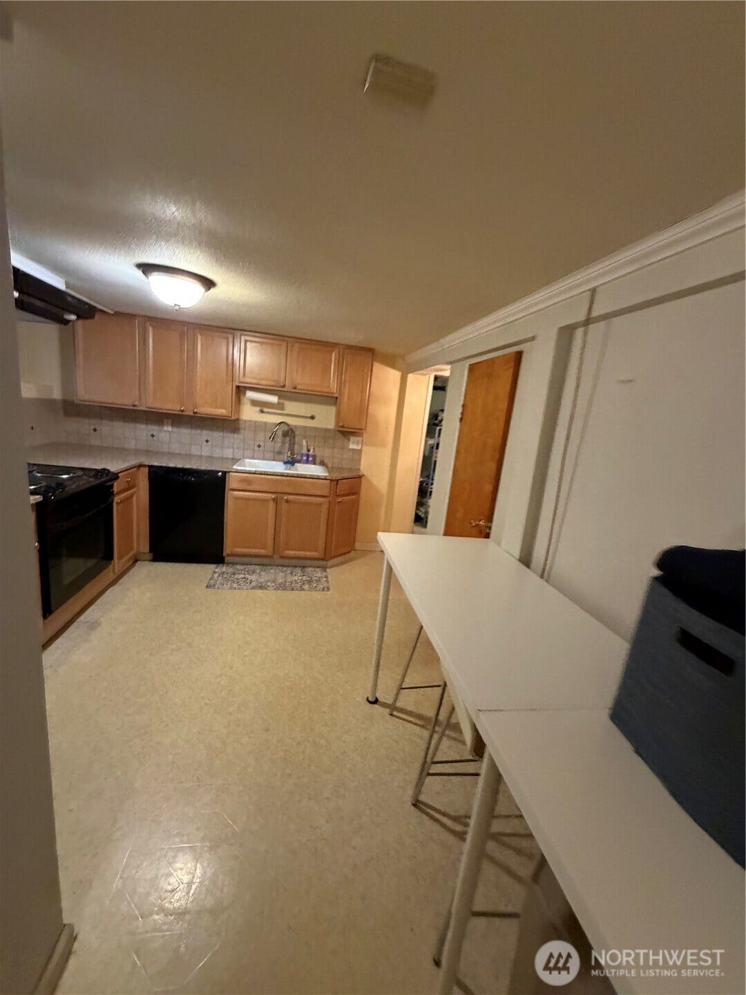 3852 Courtland Place S, Seattle, WA 98118