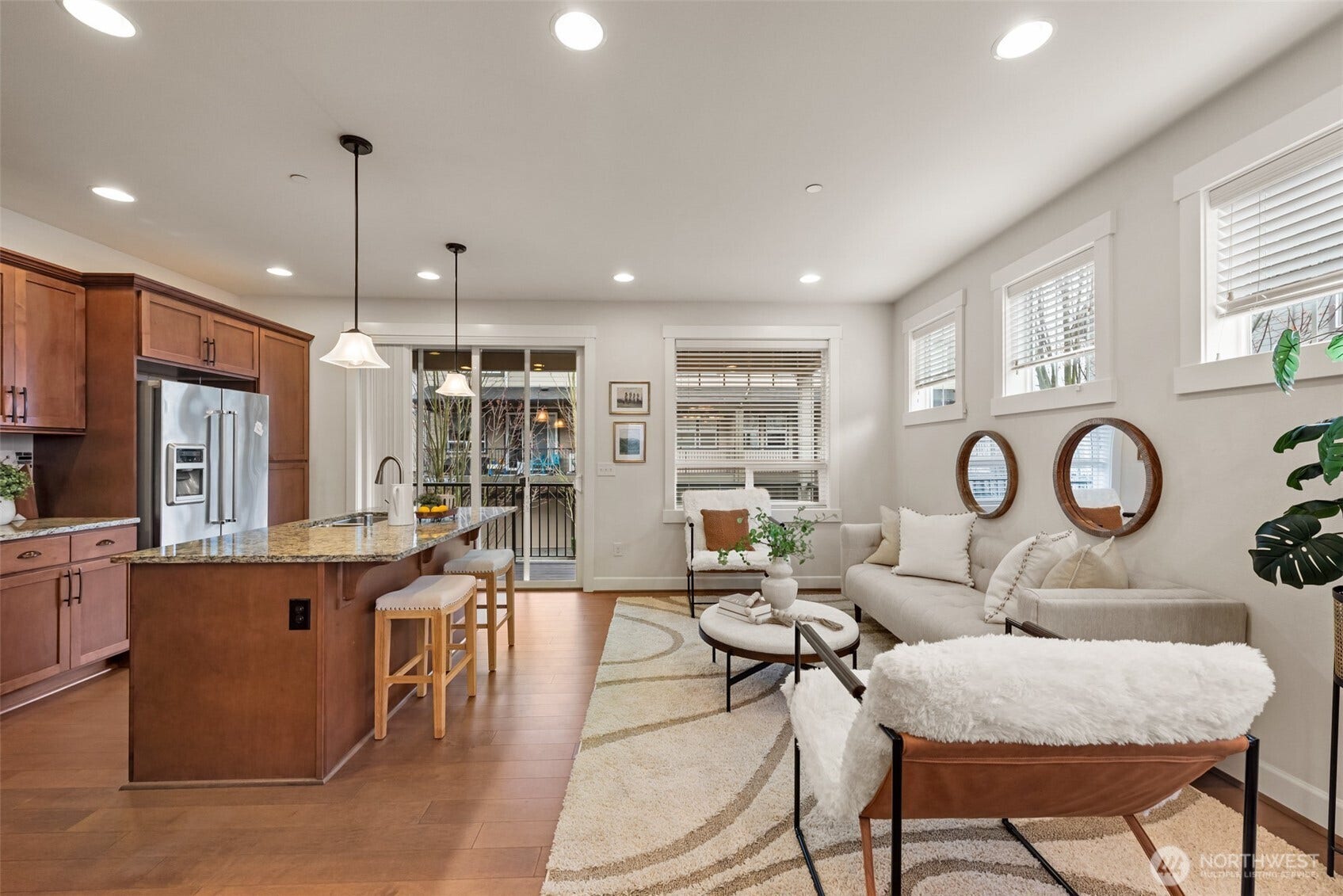 1321 Greenwich Walk NE, Issaquah, WA 98029