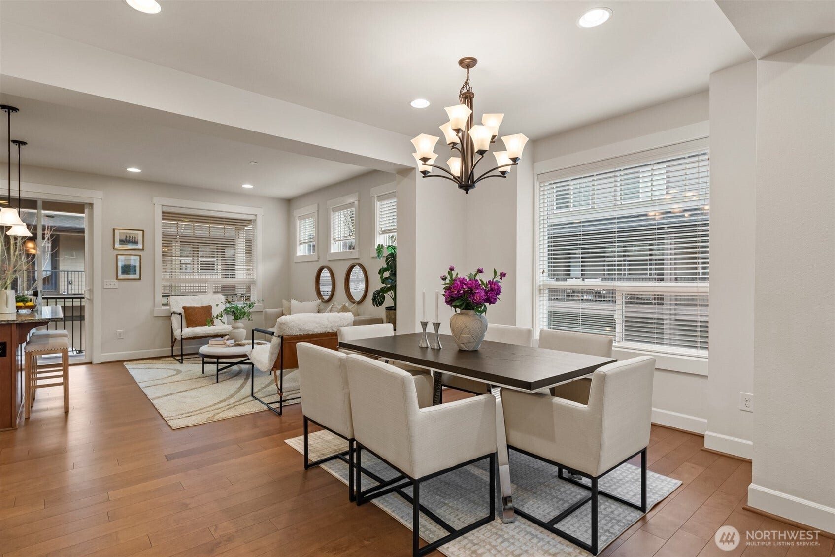 1321 Greenwich Walk NE, Issaquah, WA 98029