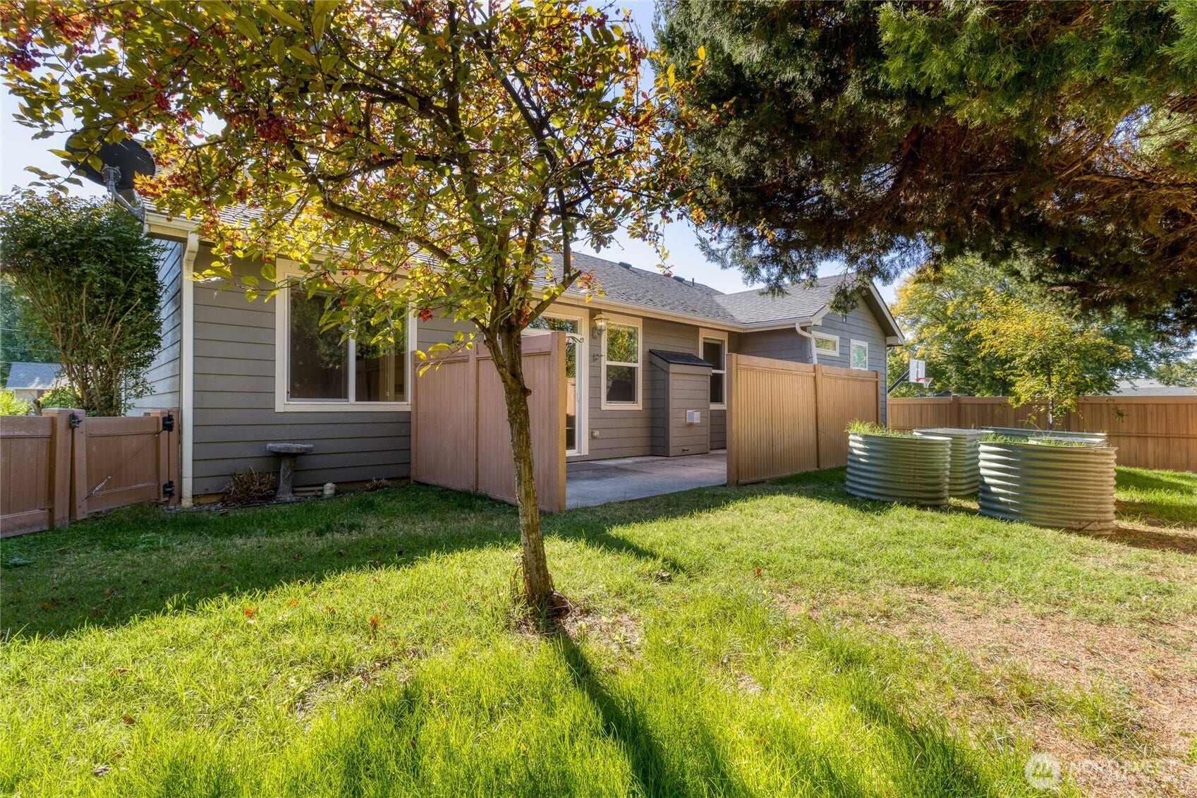 403 SE 3rd Street, College Place, WA 99324 403 SE 3rd Street, College Place, WA 99324